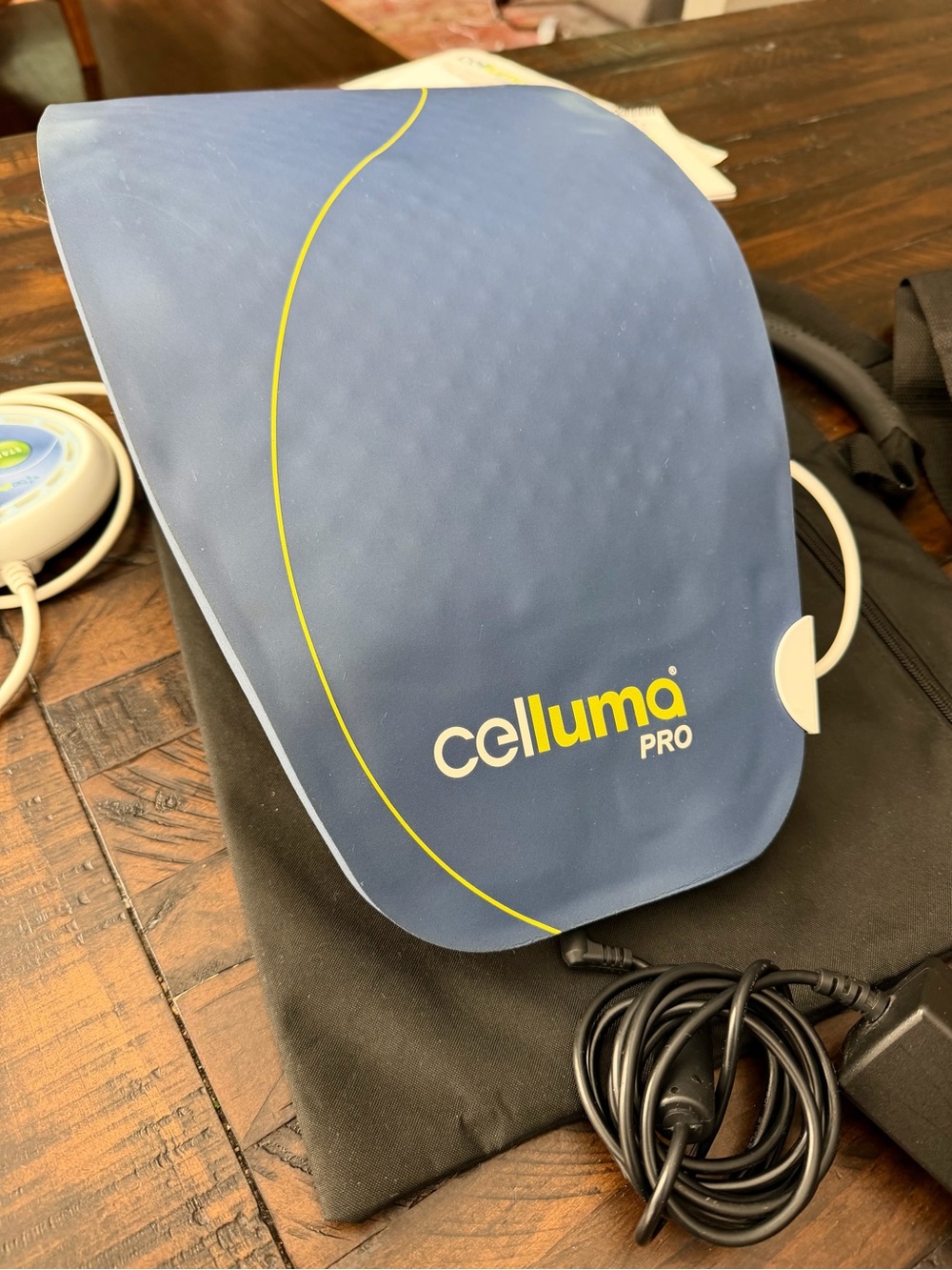 Celluma PRO Light Therapy Device - Picture 4 of 11